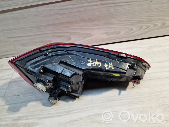 BMW X7 G07 Lampa tylna 2SK013525