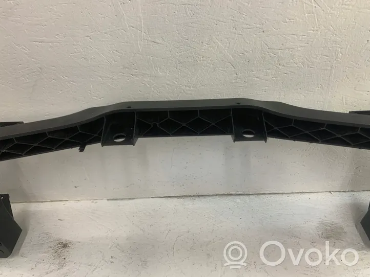 Mercedes-Benz Vito Viano W447 Staffa del pannello di supporto del radiatore parte superiore 