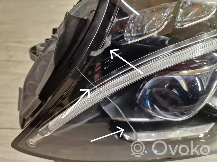 Mercedes-Benz C AMG W205 Lampa przednia A2059063104