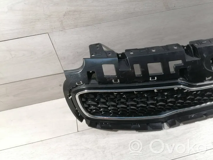 KIA Sportage Grille calandre supérieure de pare-chocs avant 86350F1010