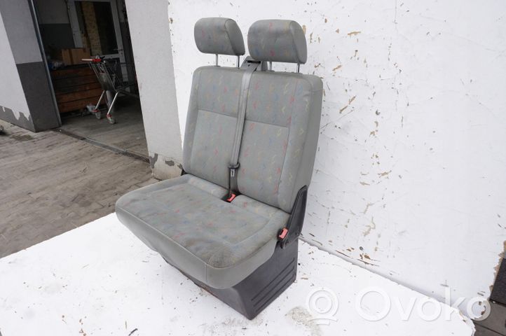 Volkswagen Transporter - Caravelle T5 Juego del asiento 