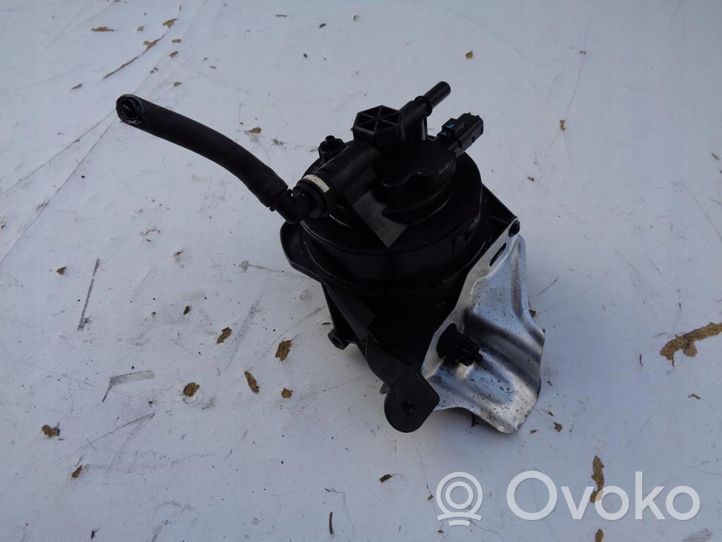 Volvo S40 Staffa/supporto di montaggio del filtro carburante 