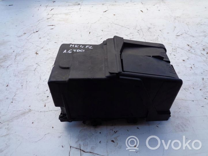 Ford Mondeo MK IV Vassoio scatola della batteria 