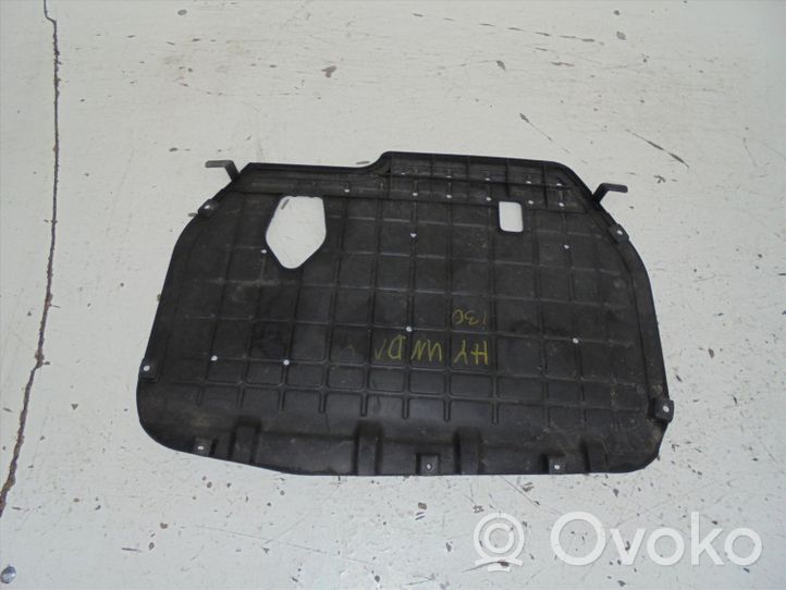 Hyundai i30 Cache de protection sous moteur 