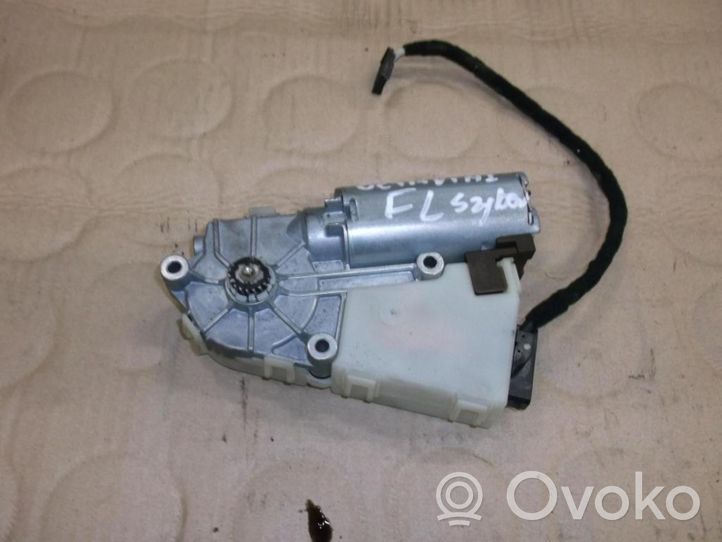 Skoda Octavia Mk1 (1U) Silniczek szyberdachu 