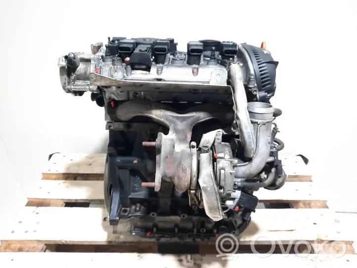 Volkswagen PASSAT CC Silnik / Komplet CAW