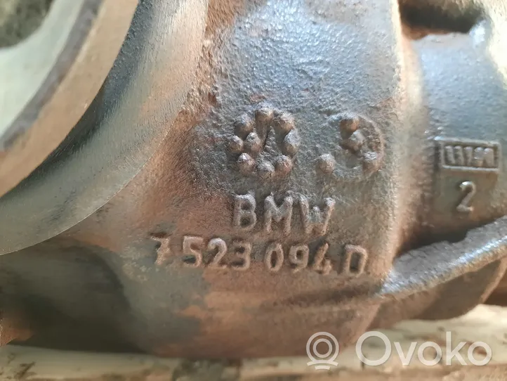 BMW 5 E60 E61 Mechanizm różnicowy tylny / Dyferencjał 7528314