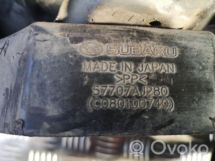 Subaru Outback Renfort de pare-chocs avant 57707AJ280