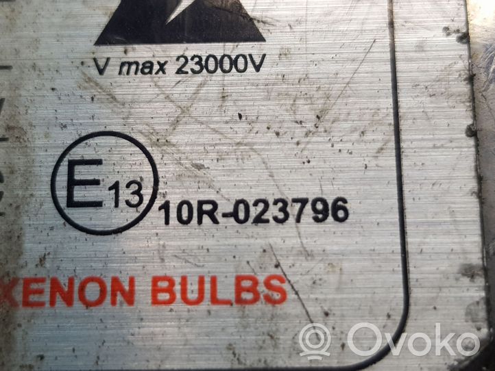 Audi A4 S4 B6 8E 8H Module de ballast de phare Xenon 10R023796