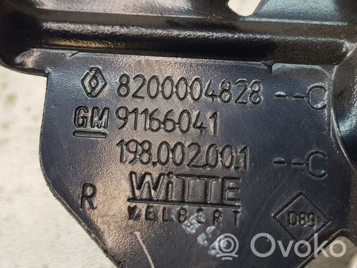 Renault Trafic II (X83) Bīdāmās durvis slēdzene 8200004828
