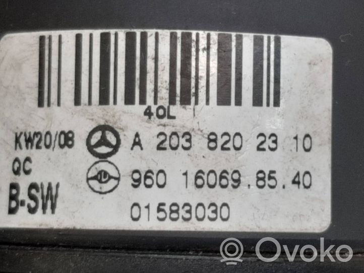 Mercedes-Benz C W203 Boutons / interrupteurs volant A2038202310