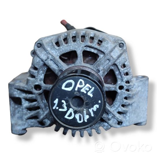 Opel Corsa D Generatore/alternatore 13117279