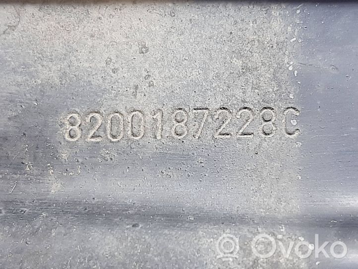 Renault Master II Radiatoru paneļa turētājs (televizora) 8200187228C