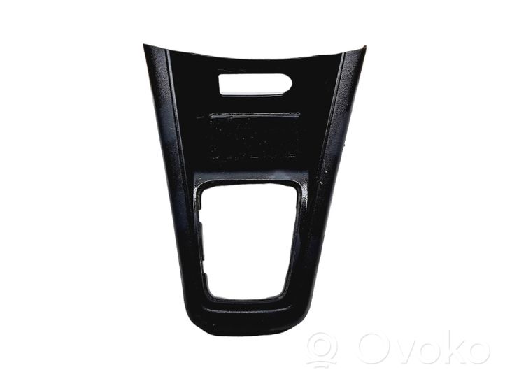 KIA Venga Contour de levier de vitesses 846511P000