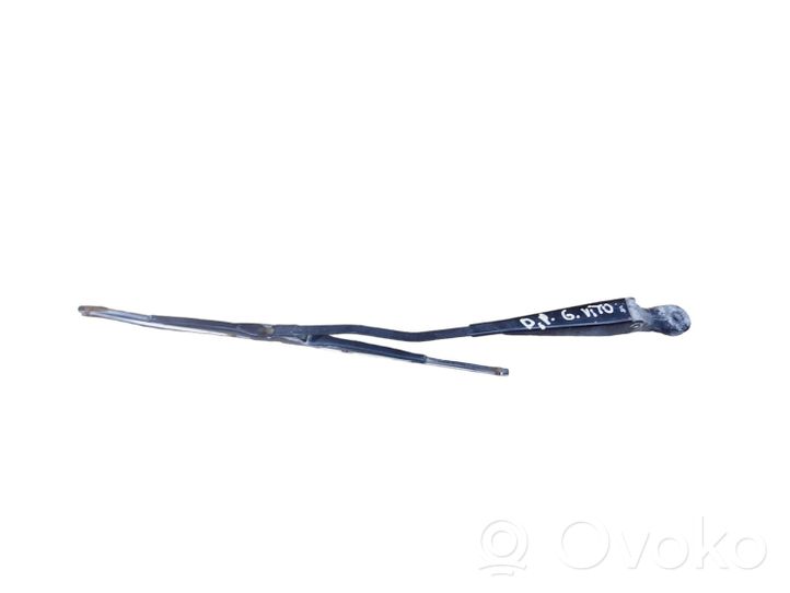 Mercedes-Benz Vito Viano W639 Rear wiper blade arm A6398201044