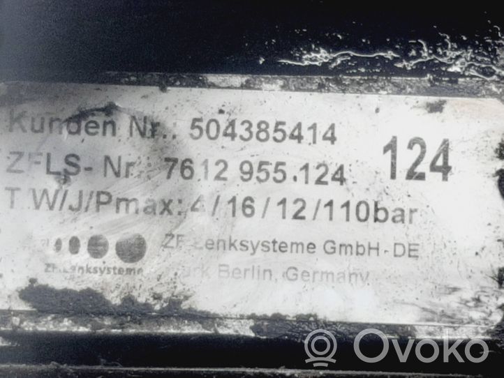 Fiat Iveco Daily Ohjaustehostimen pumppu 504385414