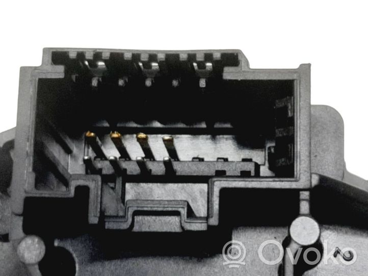 Mercedes-Benz C W204 Lenkstockschalter Kombischalter Blinkerhebel / Lichthebel A2044403202