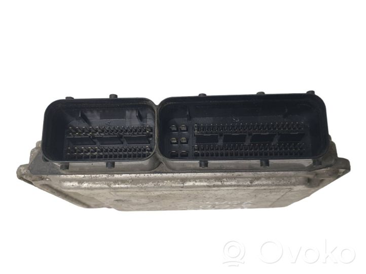 Iveco Daily 40.8 Calculateur moteur ECU 0281012193