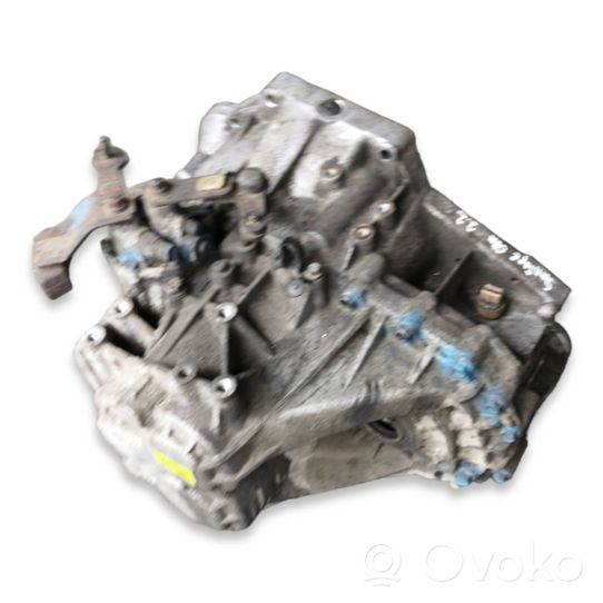 Hyundai Santa Fe Manual 6 speed gearbox Y070701410