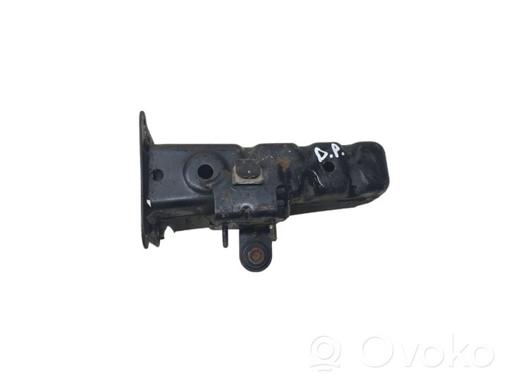 Mercedes-Benz Vito Viano W447 Staffa di rinforzo montaggio del paraurti anteriore A4476200195