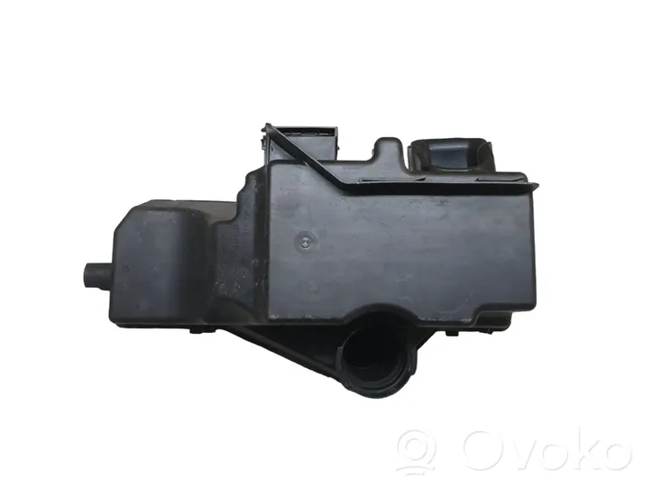 Citroen Berlingo Įsiurbimo rezonatorius 9650677080