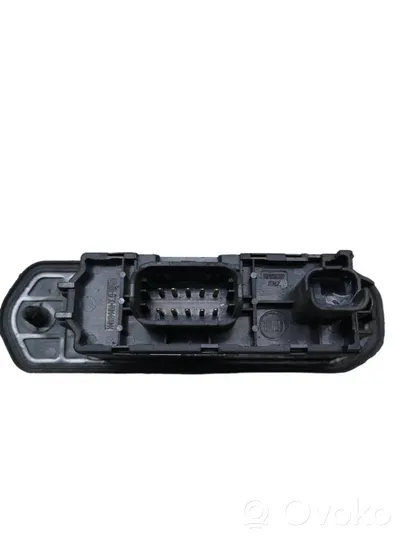 Fiat Scudo Liukuoven kytkinnivel 1488935080