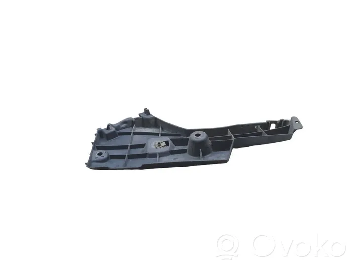 Renault Master II Support de montage de pare-chocs avant 8200409288