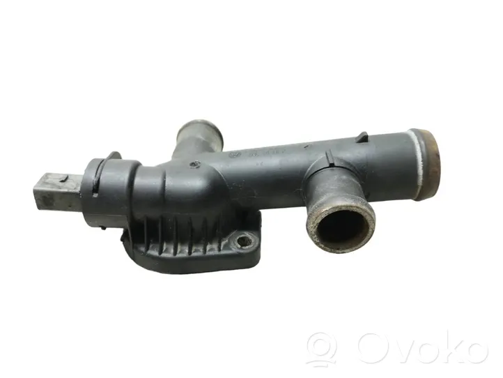 Volkswagen Crafter Engine coolant pipe/hose 03L121131P