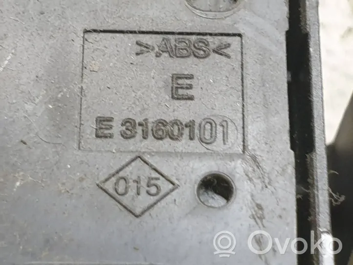 Renault Master III Interrupteur feux de détresse E3160101