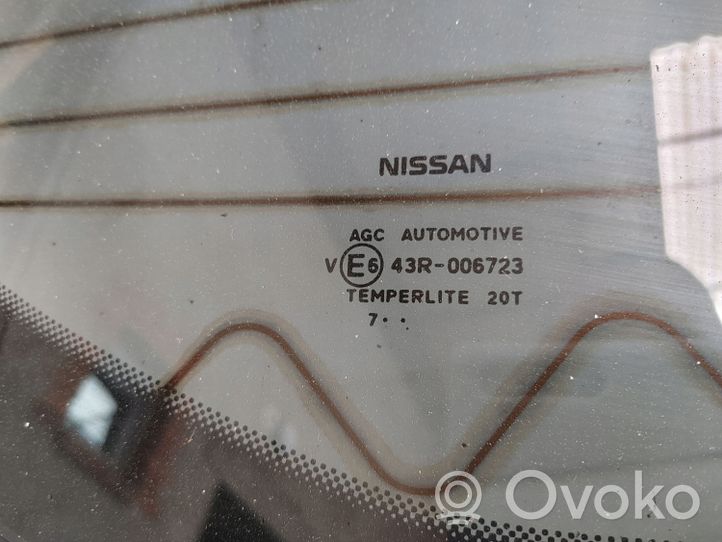 Nissan Qashqai Couvercle de coffre 