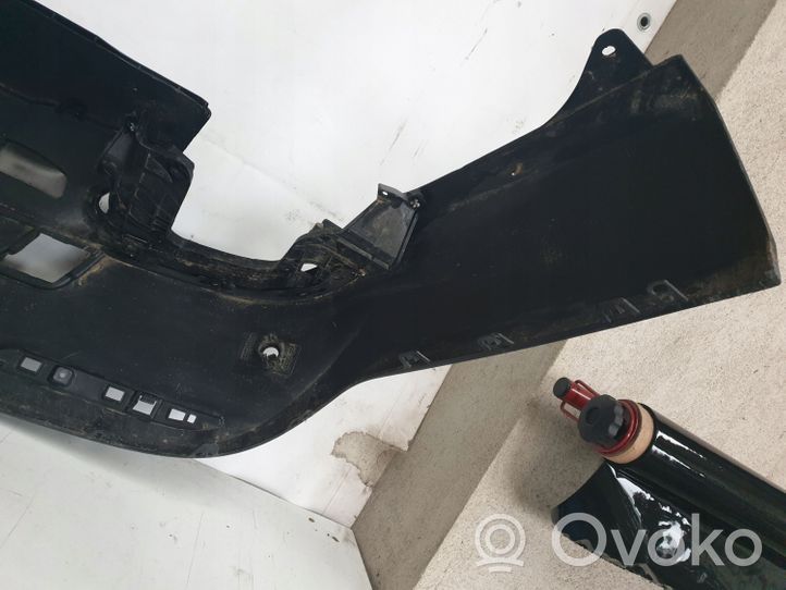 Mercedes-Benz GLE AMG (W166 - C292) Moldura inferior del parachoques trasero A2928851425