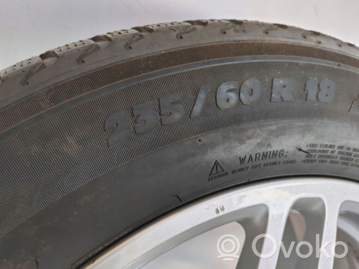 Porsche Macan R18 alloy rim 