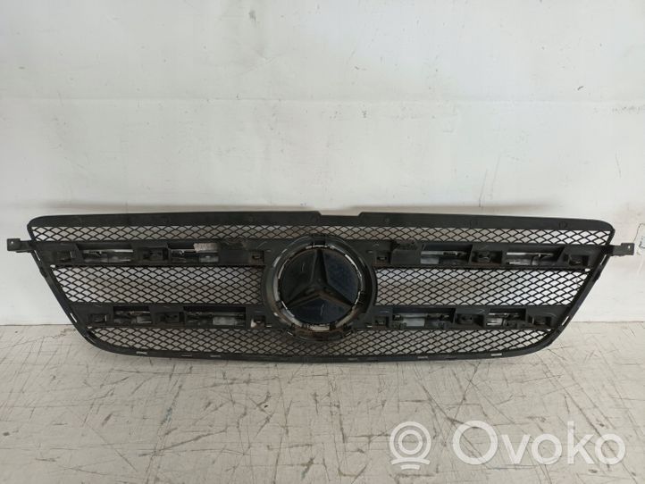 Mercedes-Benz GL X166 Grille inférieure de pare-chocs avant 1668850054