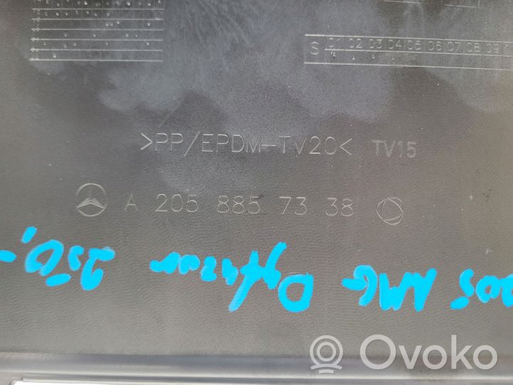 Mercedes-Benz C AMG W202 Moulure inférieure de pare-chocs arrière 2058857338