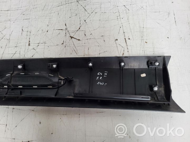 Citroen C4 III e-C4 Etuoven lista (muoto) 9830660880