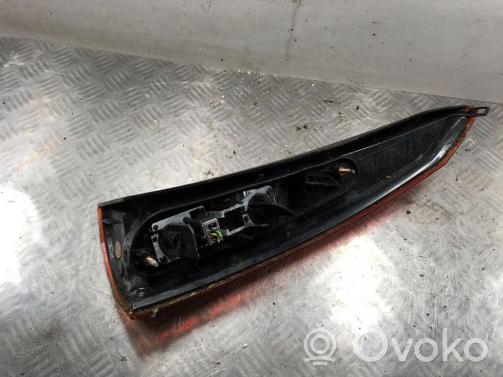 Volvo V70 Lampa tylna 9154493ECE