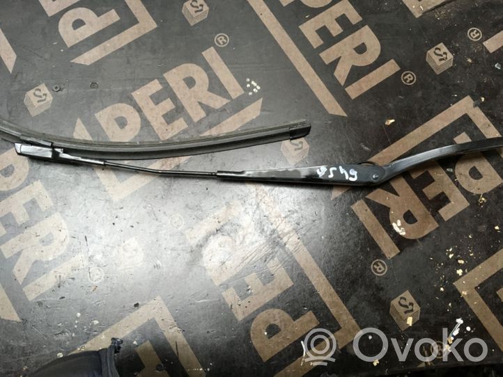 Volvo S40 Windshield/front glass wiper blade 