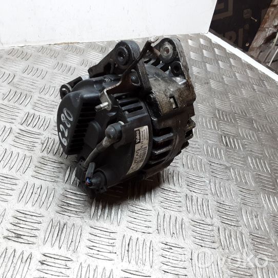 Volkswagen Polo Alternador 03D903025H