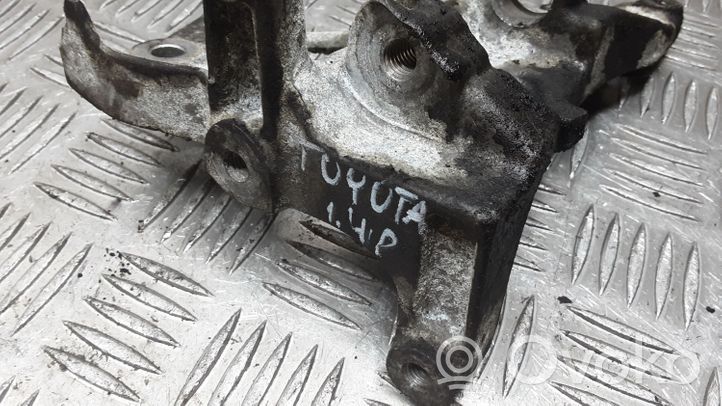 Toyota Corolla E120 E130 Engine mounting bracket 