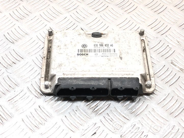 Volkswagen Golf V Sterownik / Moduł ECU 036906032AG