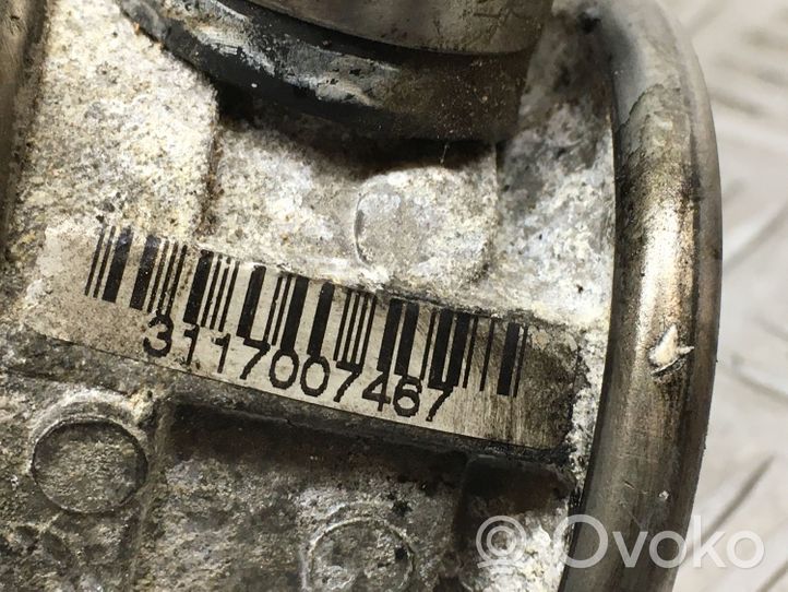 Audi A4 S4 B5 8D Zawór EGR 058131817