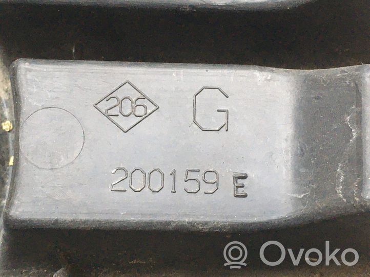 Renault Megane II Kratka dolna zderzaka przedniego 8200115117