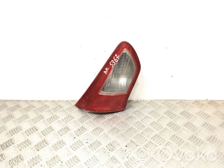 Mitsubishi Lancer X Lampy tylnej klapy bagażnika 13287977