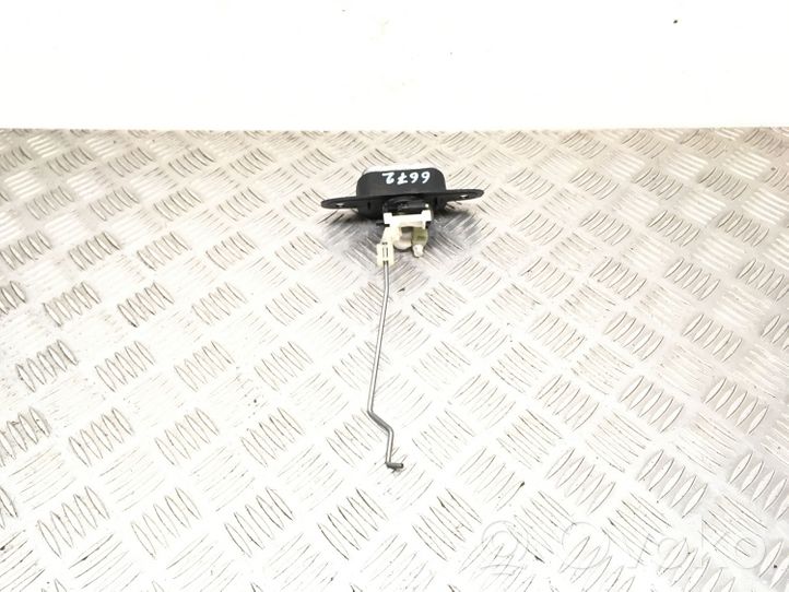 Volvo S40 Loading door lock 