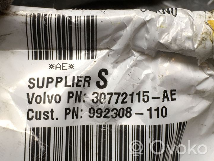 Volvo S40 Priekinė laidų tarpinė 30772115AE