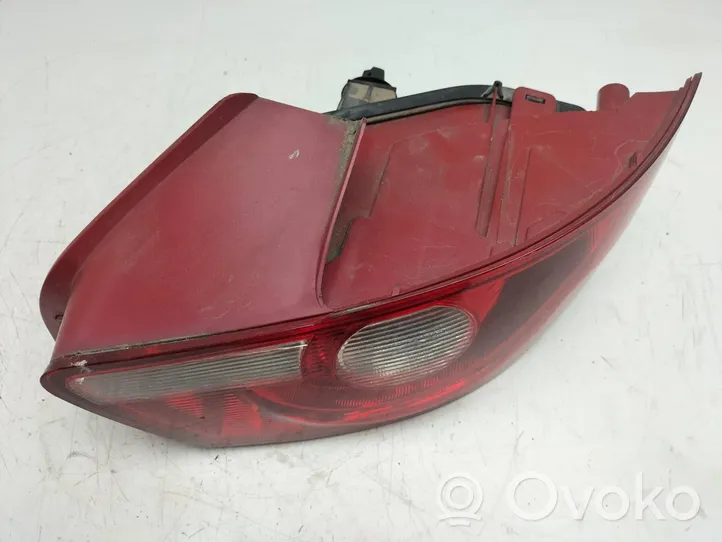 Seat Ibiza III (6L) Lampa tylna 6J3945095