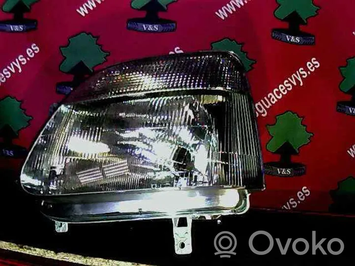 Opel Agila B Lampa przednia 09209548