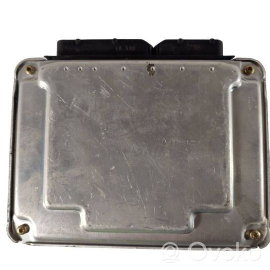 Audi A6 S6 C5 4B Calculateur moteur ECU 8E0907401N