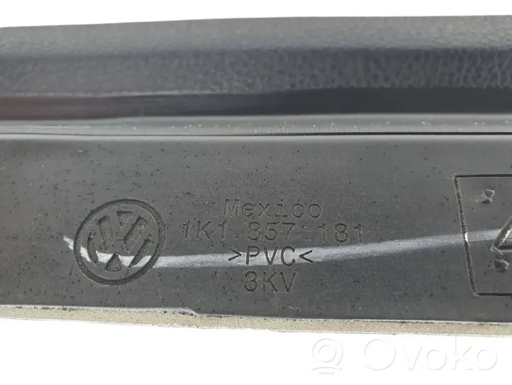 Volkswagen Golf V Kojelauta 1K1858295