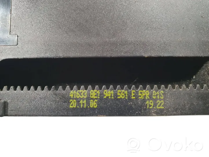 Audi A4 S4 B7 8E 8H Dashboard storage box/compartment 8E1941561E